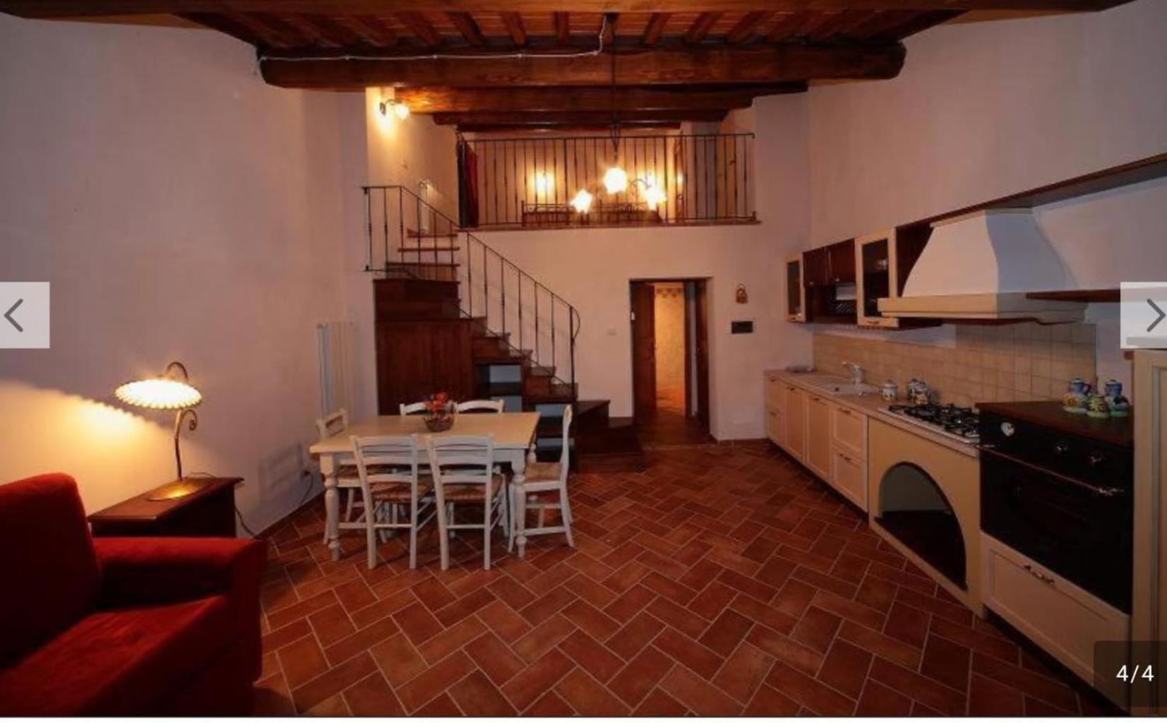 La Casa Del Calzolaio Hotel Radicofani Luaran gambar