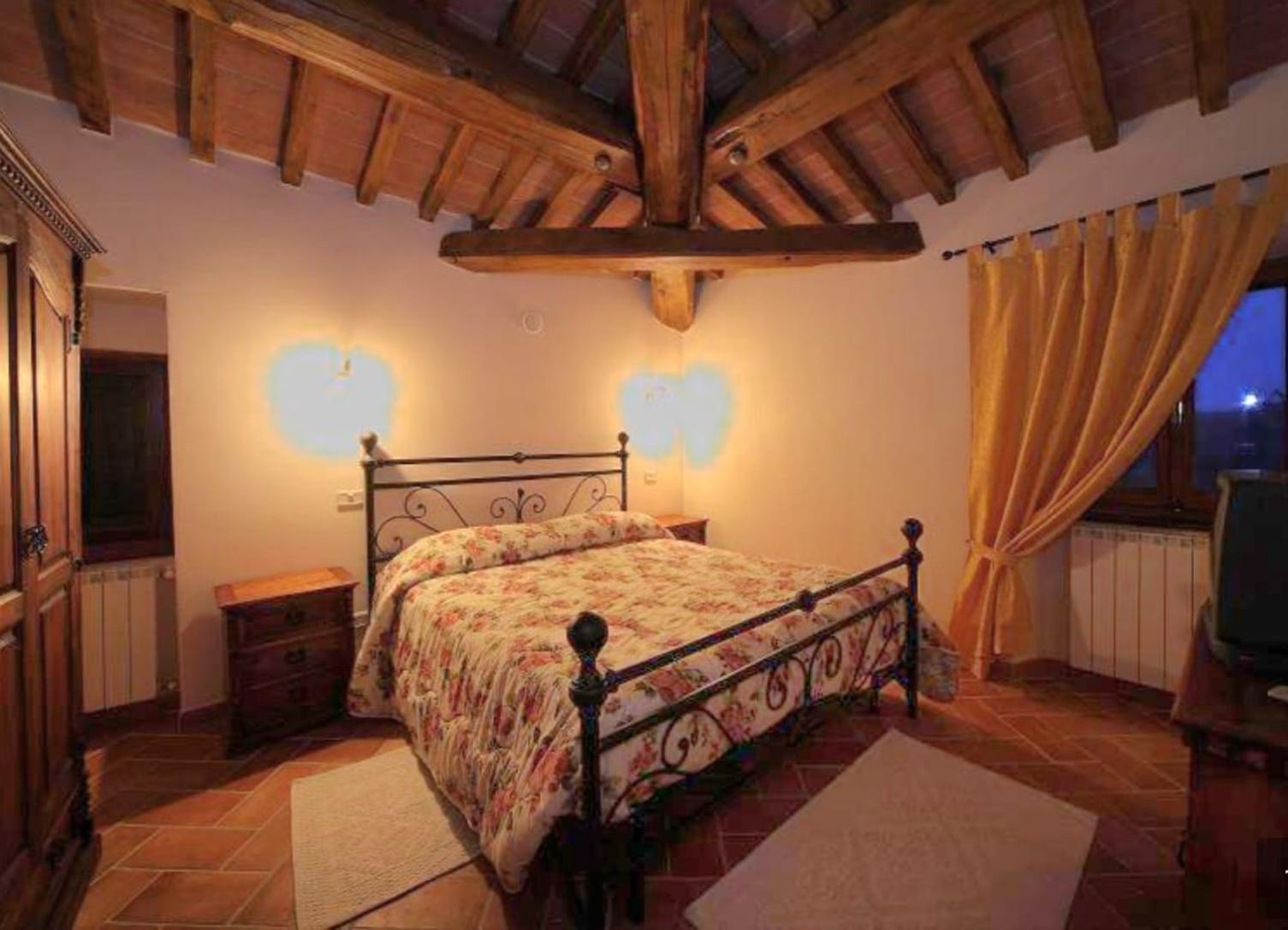 La Casa Del Calzolaio Hotel Radicofani Luaran gambar